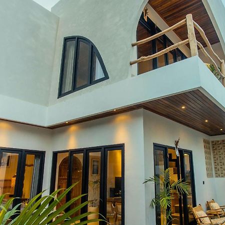 Good Day Villas Lembongan Exterior photo