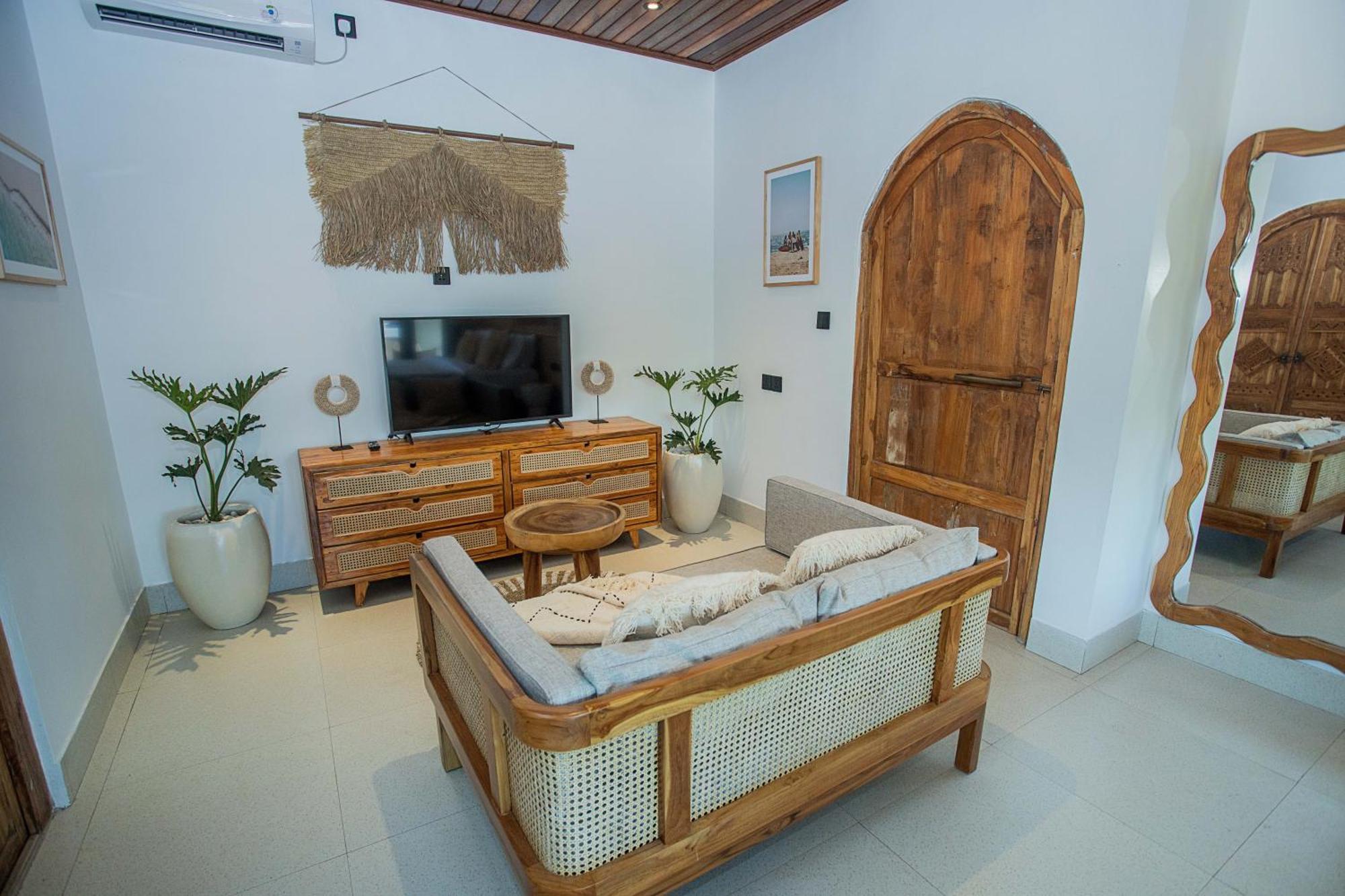 Good Day Villas Lembongan Exterior photo