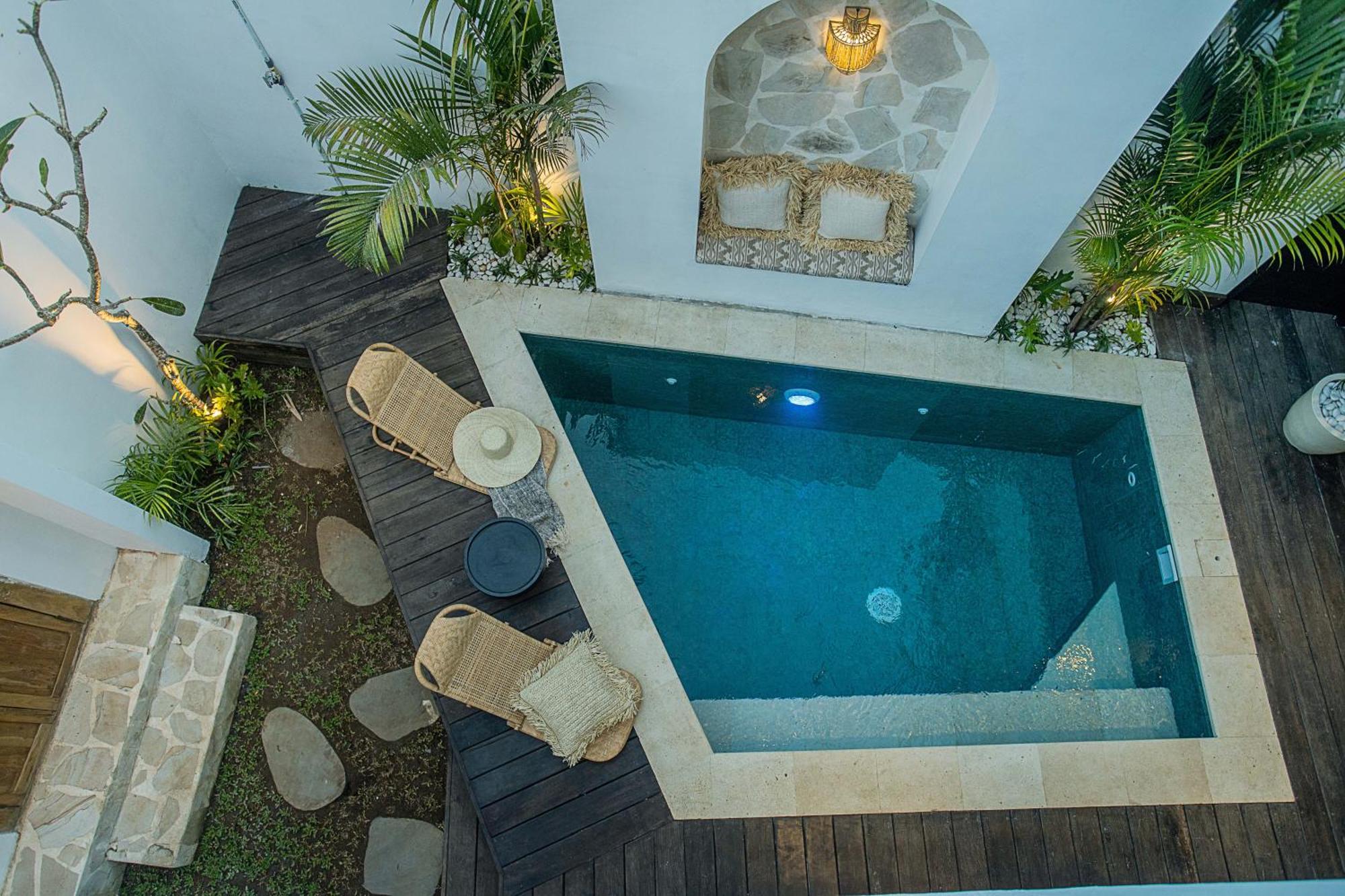 Good Day Villas Lembongan Exterior photo